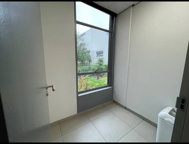 216M² OFFICE TO LET IN ROSEBANK